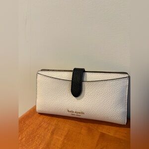 Kate Spade Hudson Colorblocked Bifold Leather Black and White Wallet